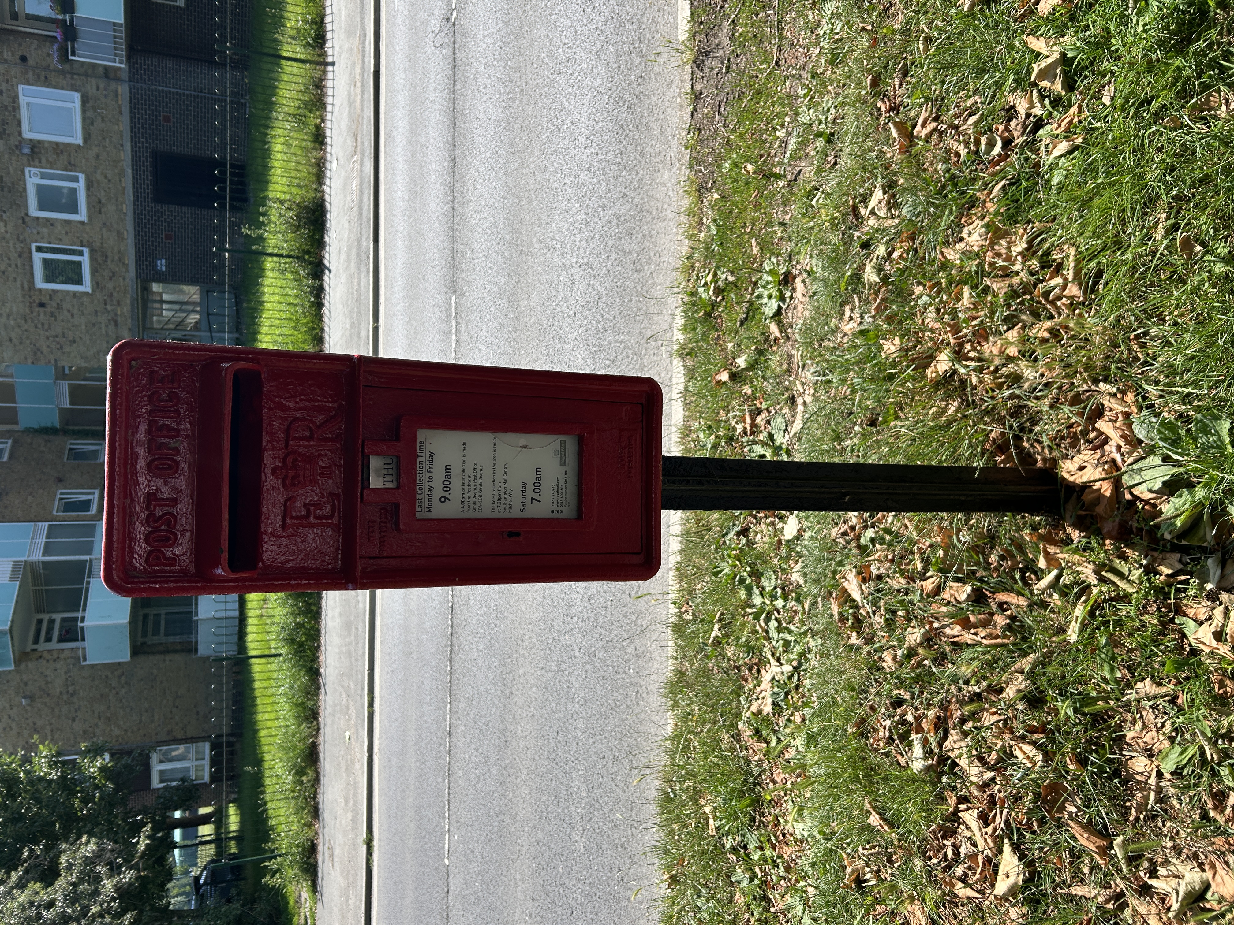 Kendal Avenue, Southampton, Queen Elizabeth II