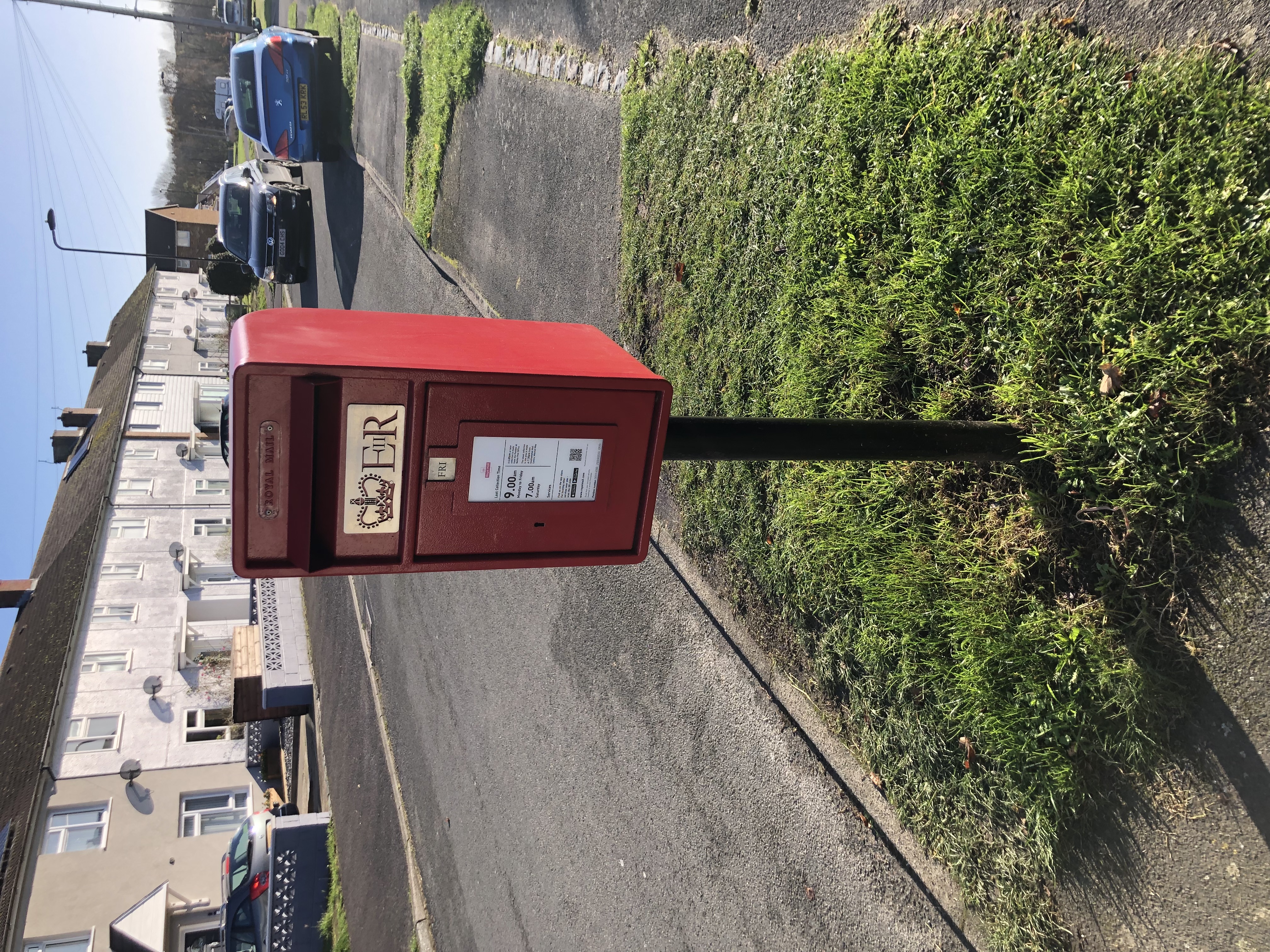 Crookham Road, Weston, Queen Elizabeth II