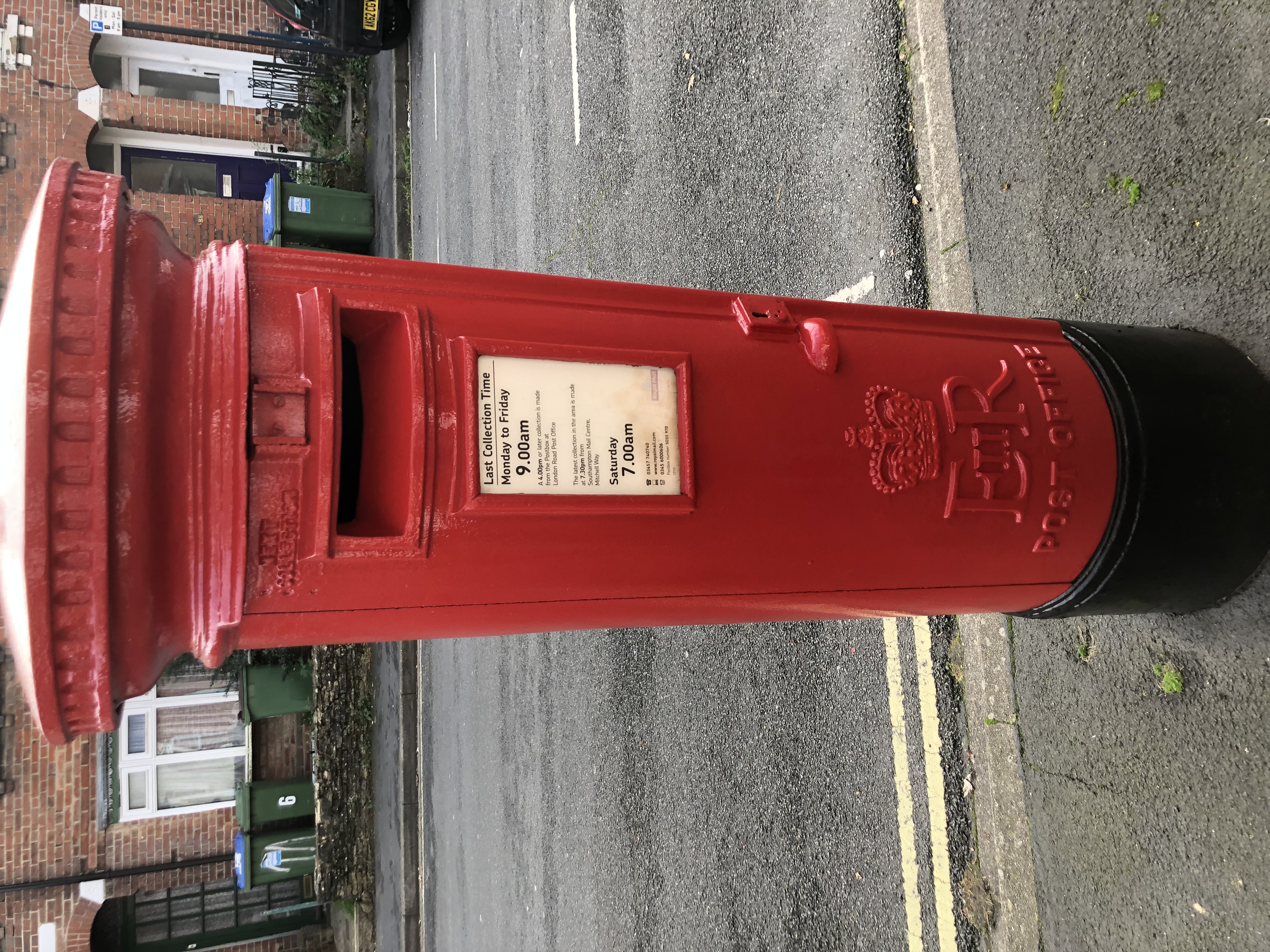 Milton Road, The Polygon, Queen Elizabeth II