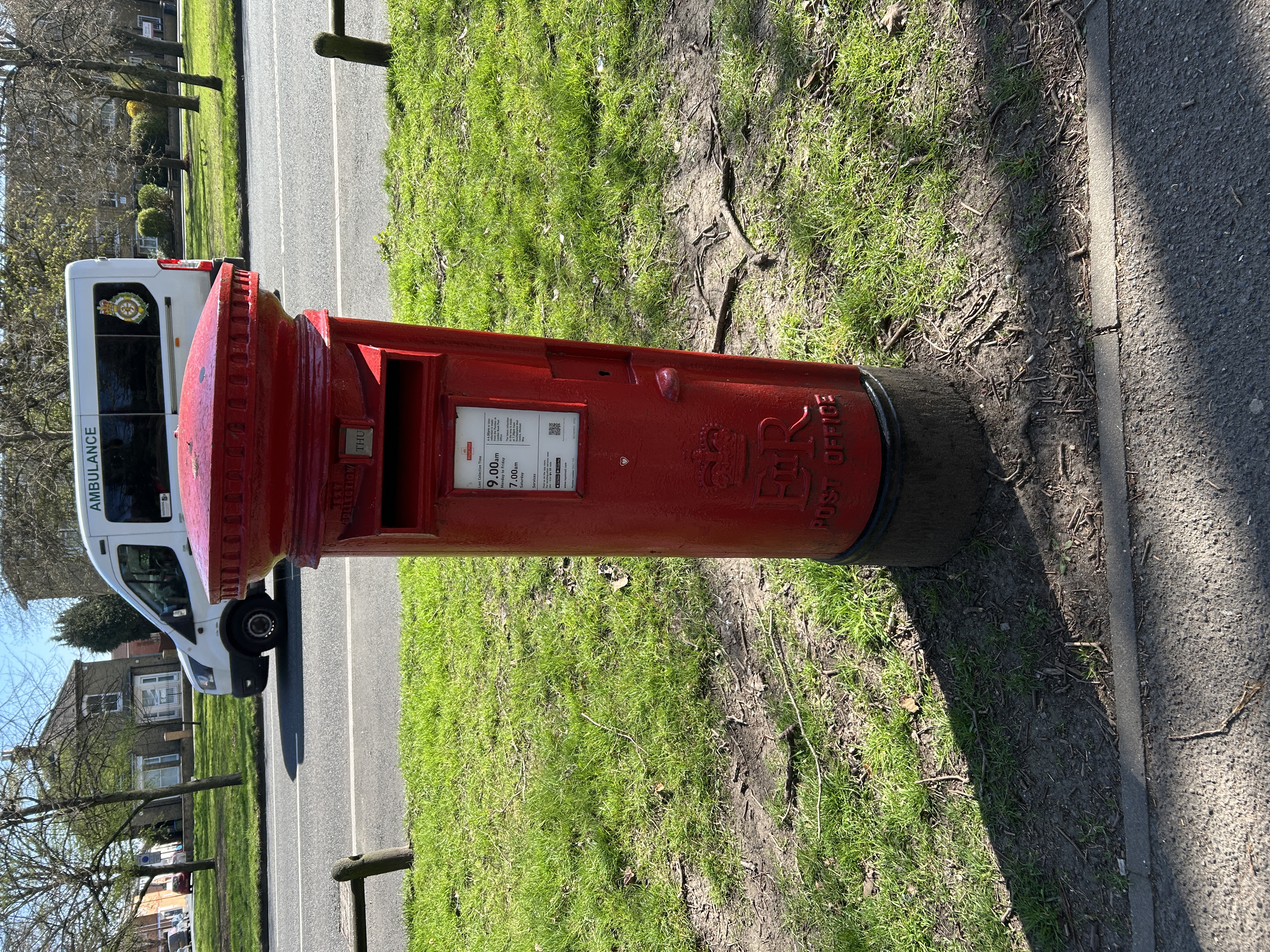 The Avenue, Bevois Town, Queen Elizabeth II