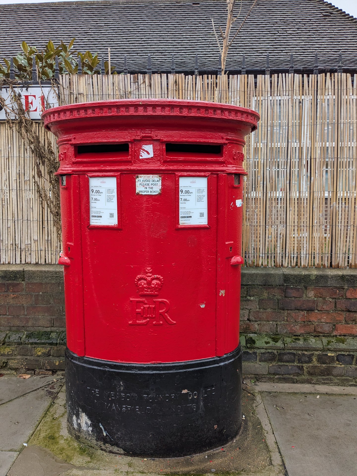 Bancroft Road, Greater London, Queen Elizabeth II