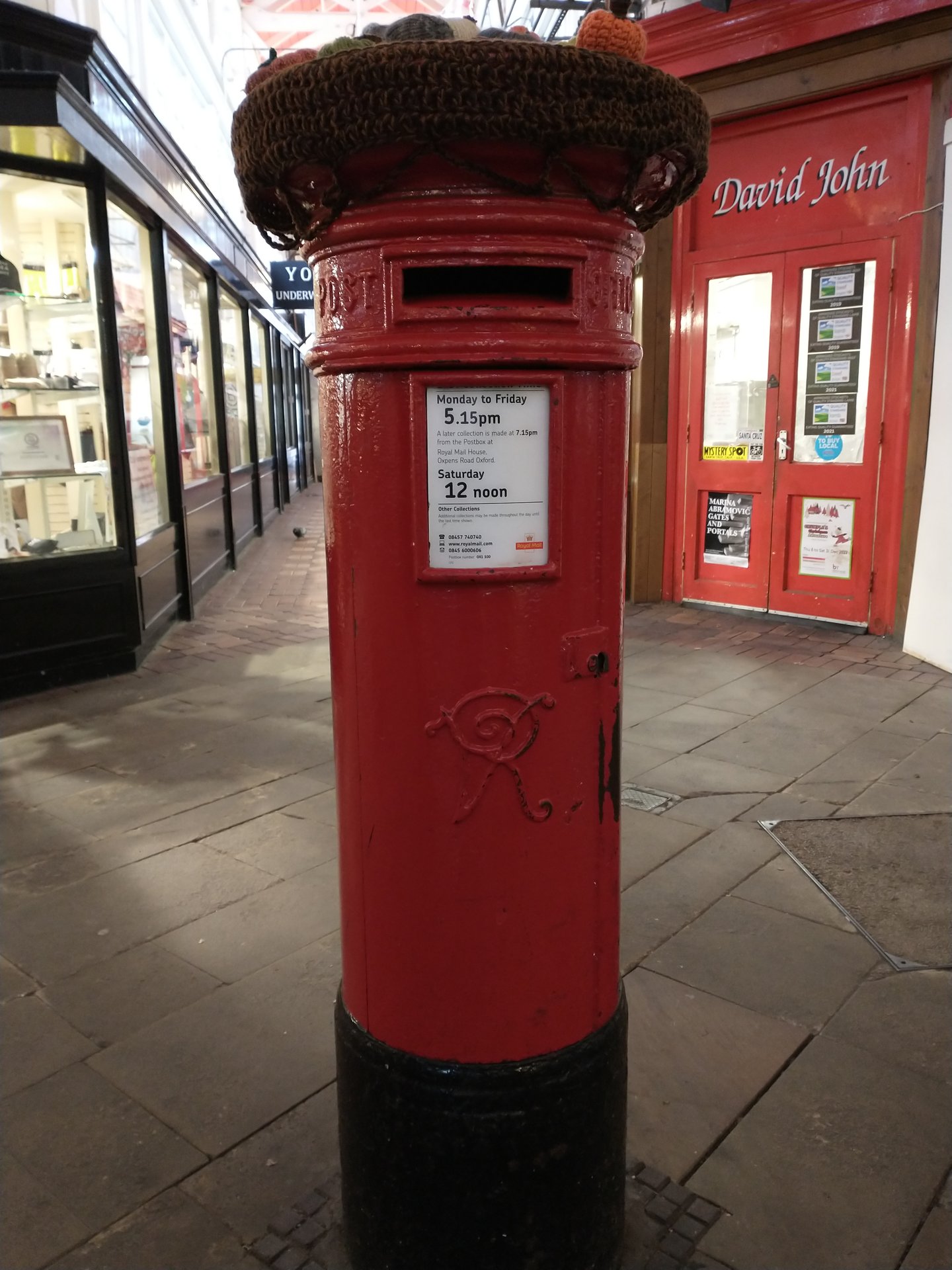 Oxford Covered Market, Queen Victoria, Pillar Box