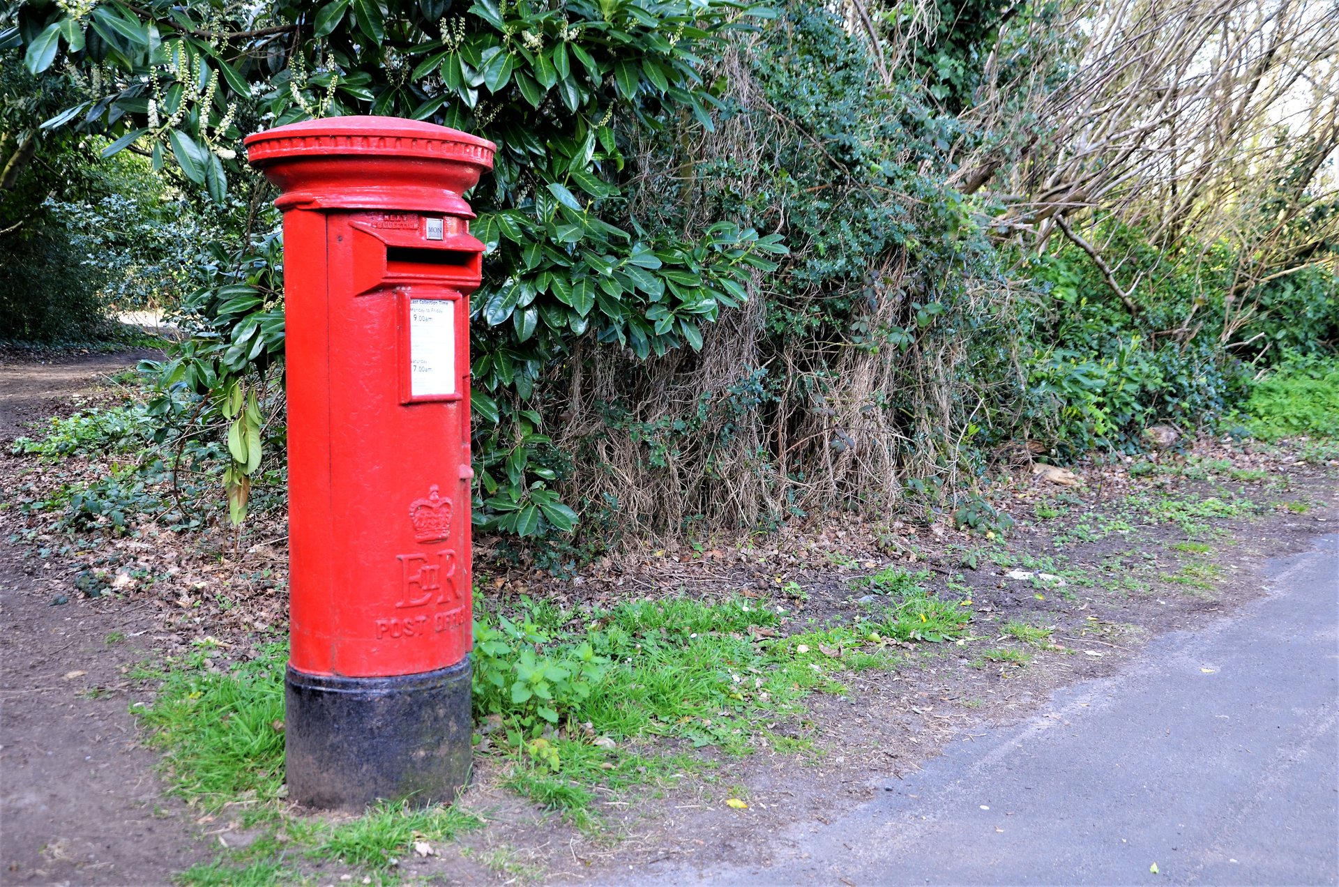 Handford Lane, Yateley, Queen Elizabeth II, Pillar Box