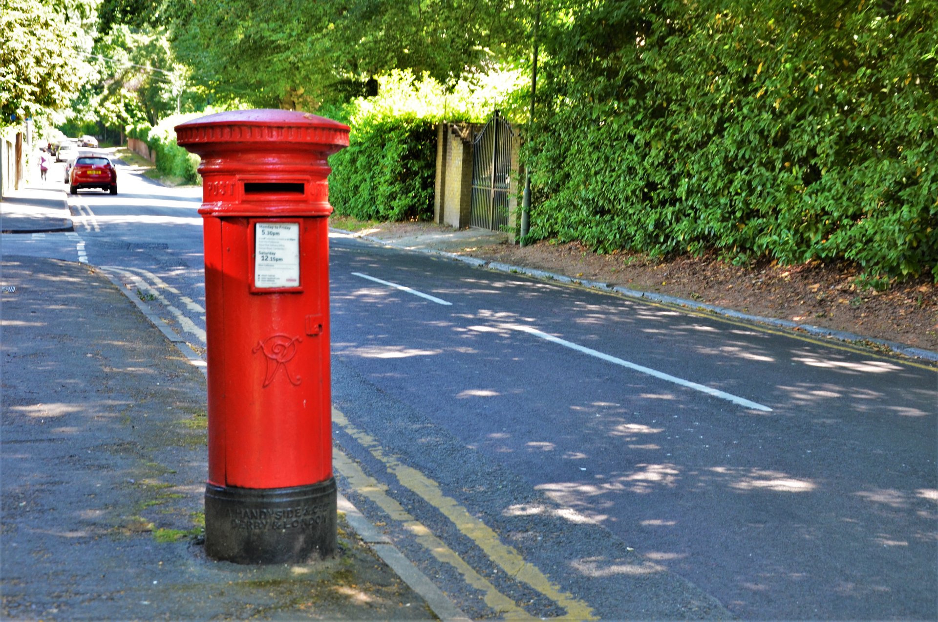Upper Park Road, Camberley, Queen Victoria, Pillar Box