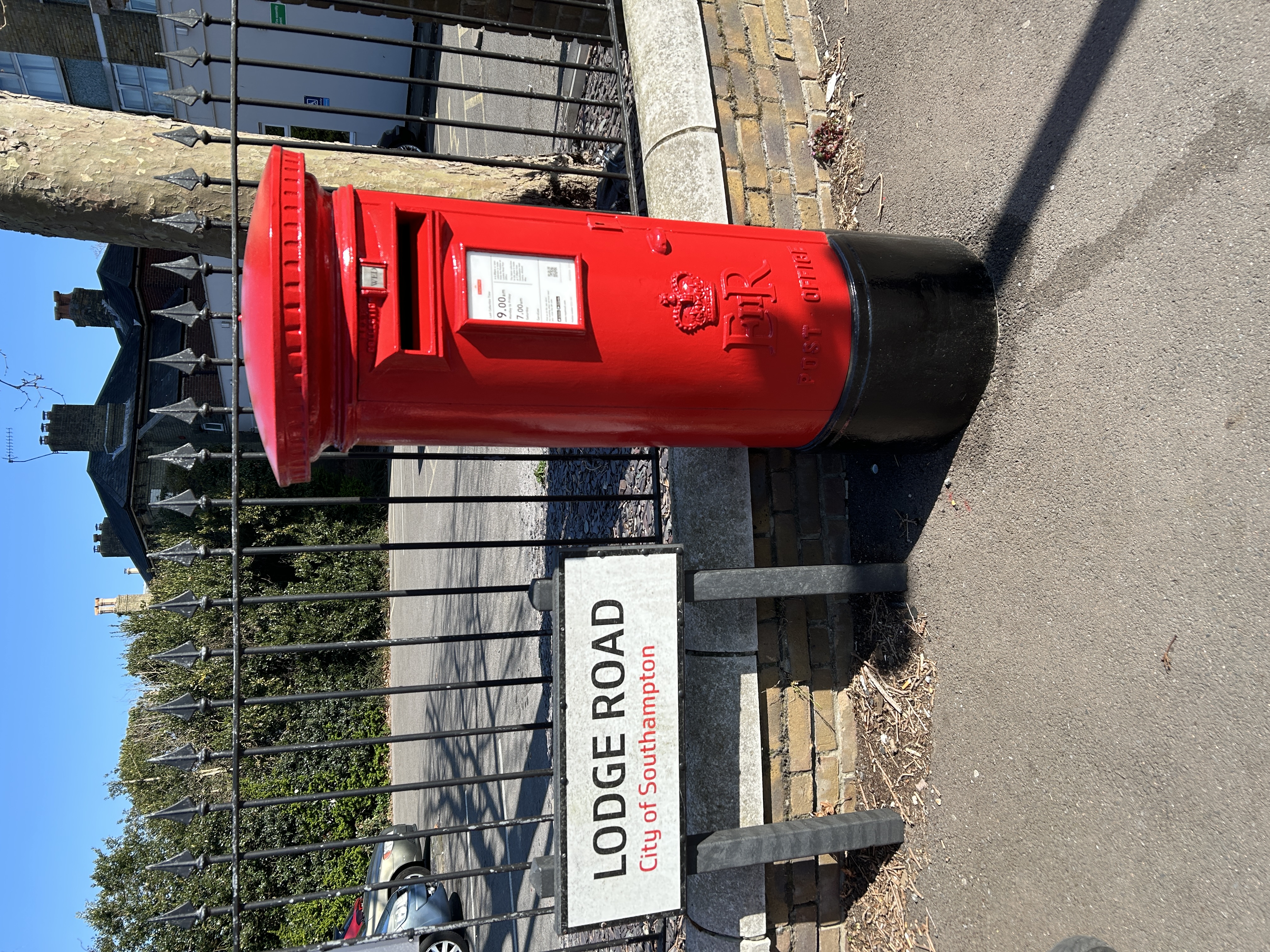 Lodge Road, Bevois Town, Queen Elizabeth II
