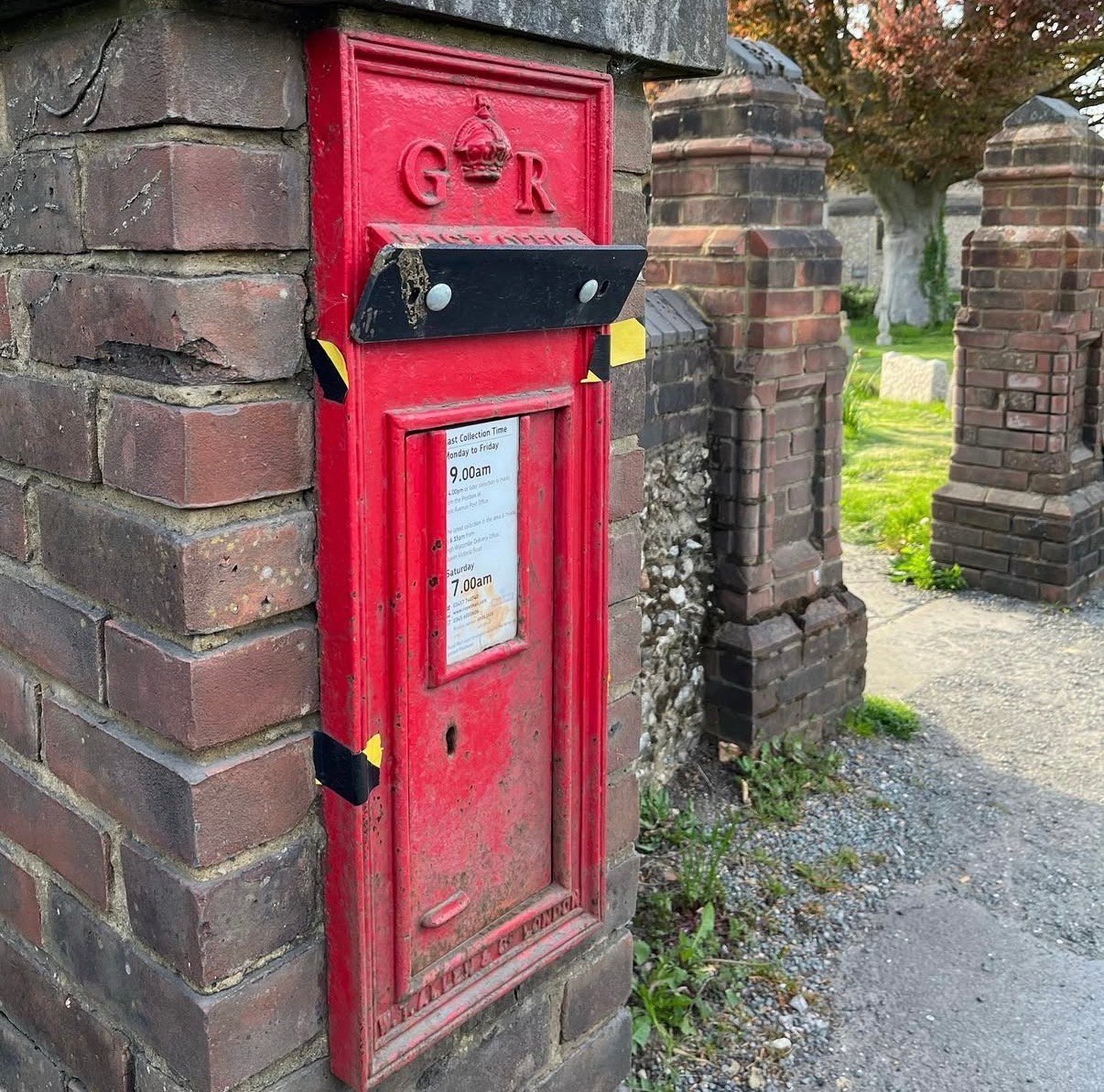 Postbox: Hammersley Lane, Tylers Green, Tylers Green, Buckinghamshire