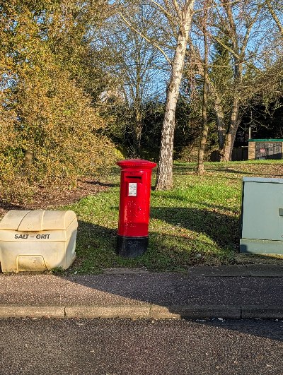 Bluebridge Industrial Estate, Halstead, Queen Elizabeth II, Pillar Box