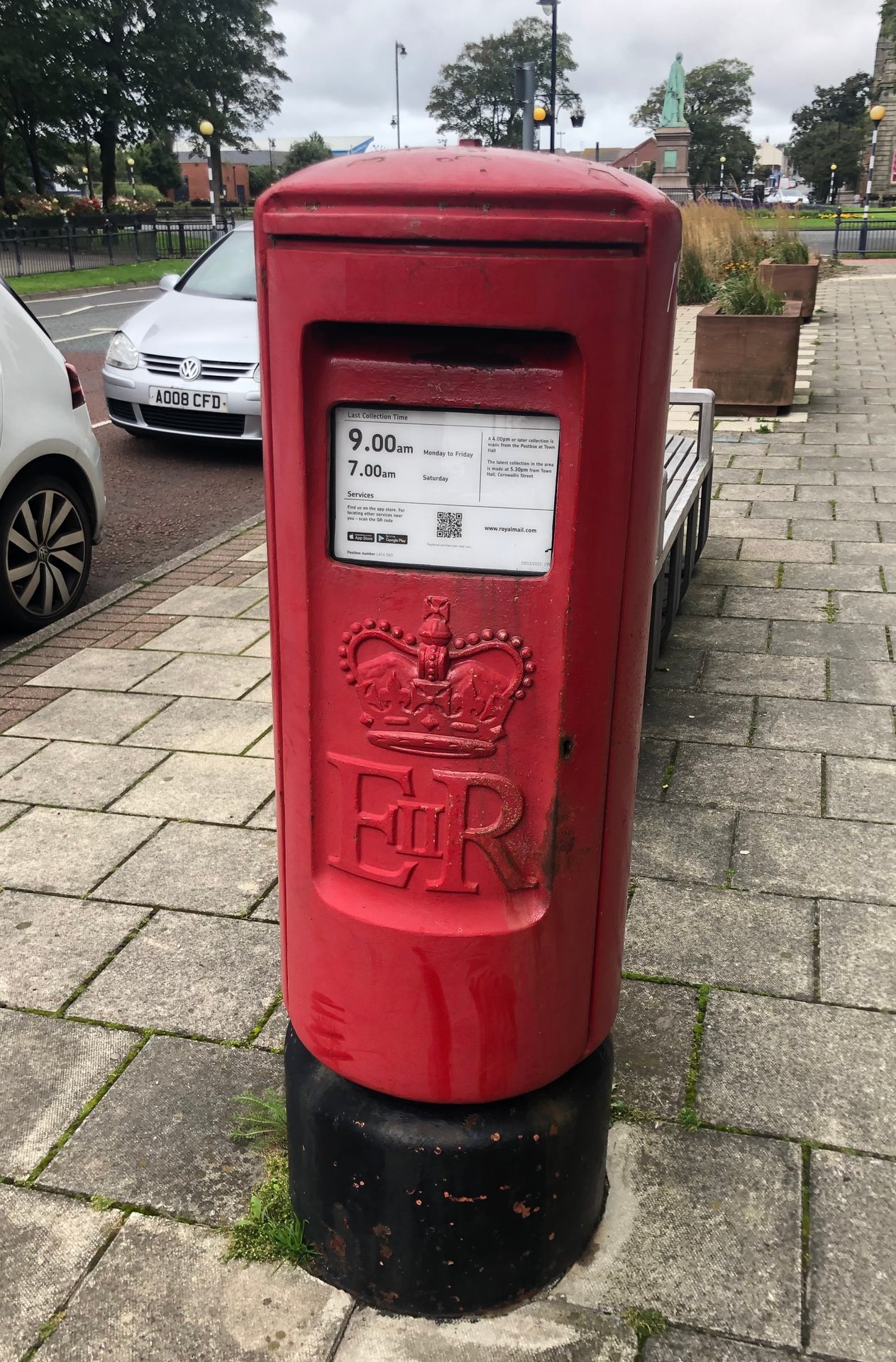 Duke Street, Barrow-in-Furness, Queen Elizabeth II, Pillar Box